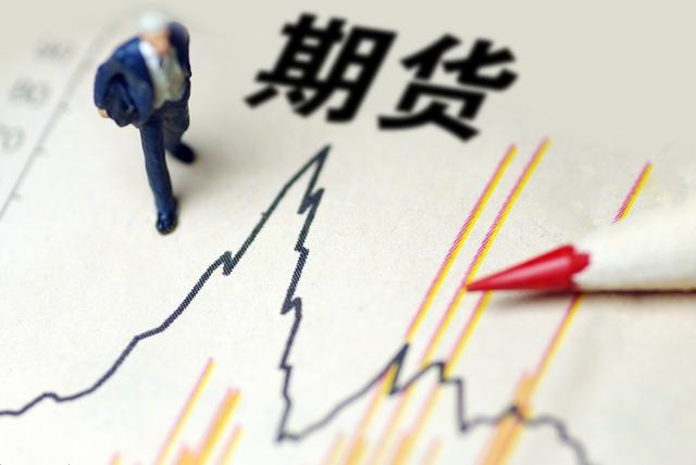 多家公司带薪放假看九三阅兵多家公司带薪放假观看九三阅兵，企业与员工的共同盛事